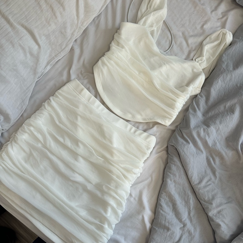 Elegant White Ruched Skirt Set